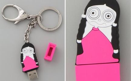 Breloczek - pendrive Marc by Marc Jacobs