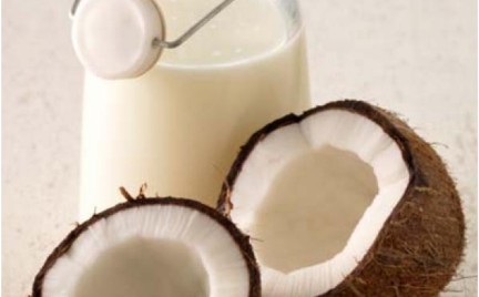 Domowy przepis na mleko kokosowe