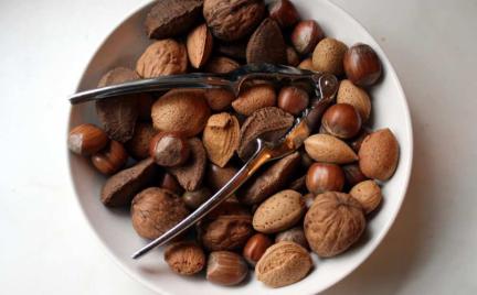 Orzechy obniżają poziom cholesterolu