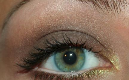 Makijaż 106 - matowy brąz