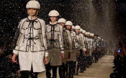 Pokaz Burberry NA ŻYWO