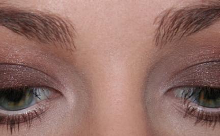 Makijaż 118 brązowe smoky eye