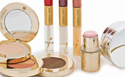 Jesienny niezbędnik makijaż Jane Iredale Naturally Confident