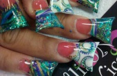 Hit czy kit: manicure w stylu duck-feet