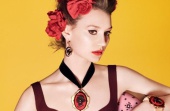 Mia Wasikowska i nowa kolekcja Miu Miu (wideo)