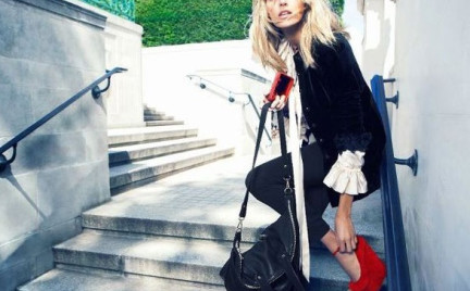 Anja Rubik w nowych reklamach Kurt Geiger