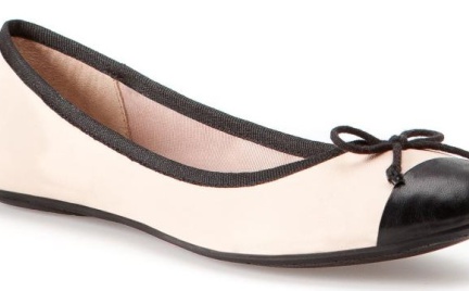 Ponadczasowe baleriny Pull Bear