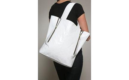 Torba Julie K