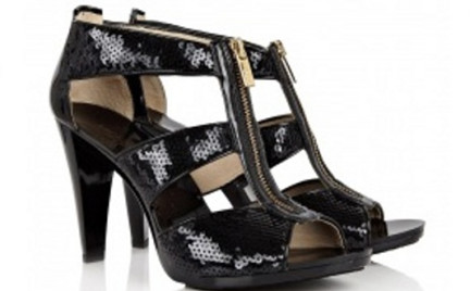 Designerskie buty w dobrej cenie: szpilki Michael Kors