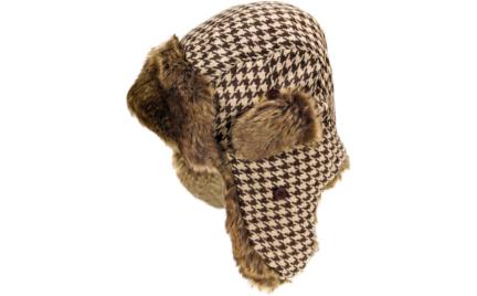 Czapka uszanka Pull and Bear
