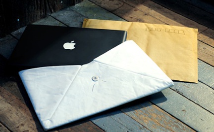 Hit czy kit: papierowy pokrowiec na latopa i tablet