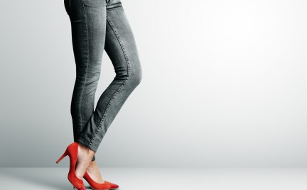 Koniec ery jeansów typu skinny